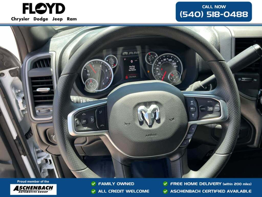 2026 Ram 3500 Tradesman Crew Cab 4x4 6'4" Box