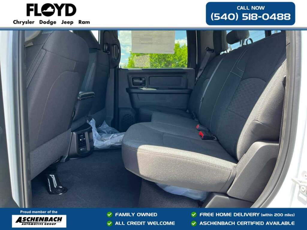 2026 Ram 3500 Tradesman Crew Cab 4x4 6'4" Box
