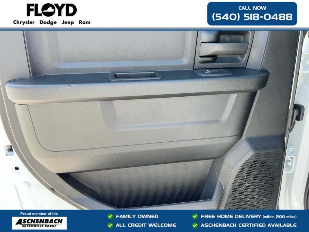 2026 Ram 3500 Tradesman Crew Cab 4x4 6'4" Box