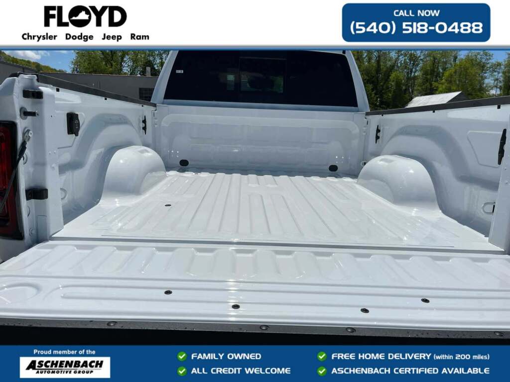 2026 Ram 3500 Tradesman Crew Cab 4x4 6'4" Box