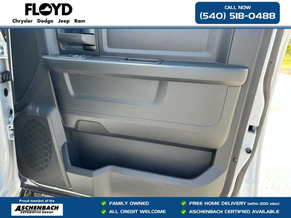 2026 Ram 3500 Tradesman Crew Cab 4x4 6'4" Box