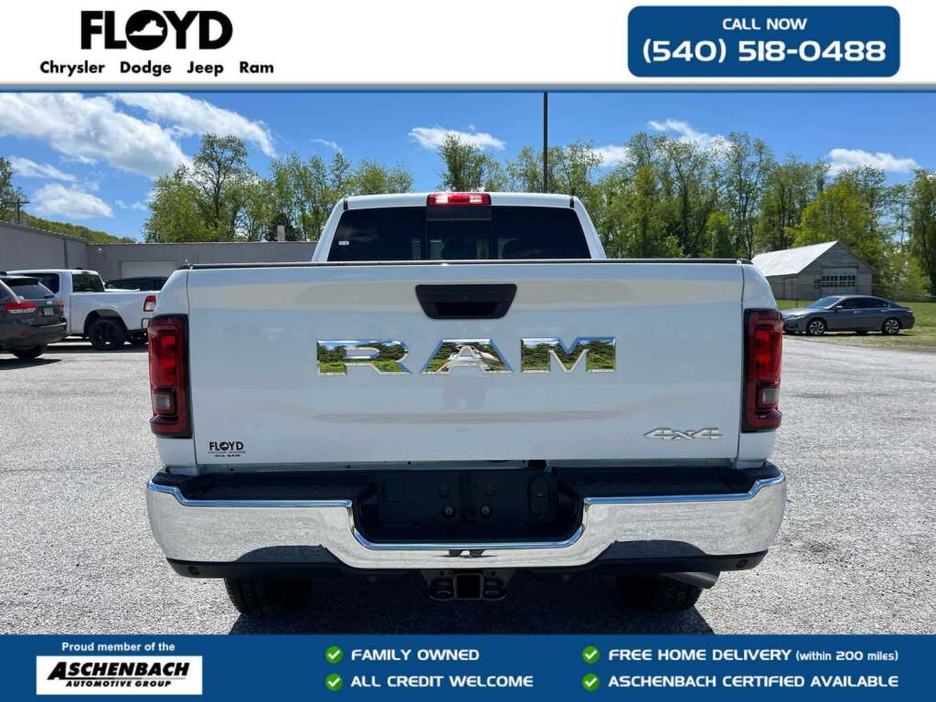 2026 Ram 3500 Tradesman Crew Cab 4x4 6'4" Box