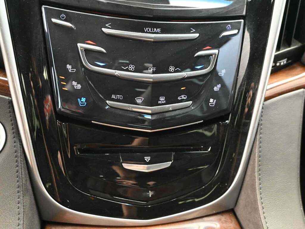 2019 Cadillac Escalade ESV Premium Luxury