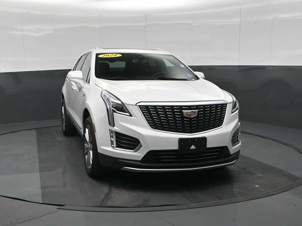 2024 Cadillac XT5 FWD Premium Luxury