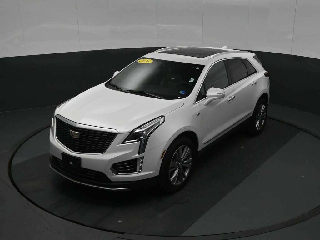 2024 Cadillac XT5 FWD Premium Luxury