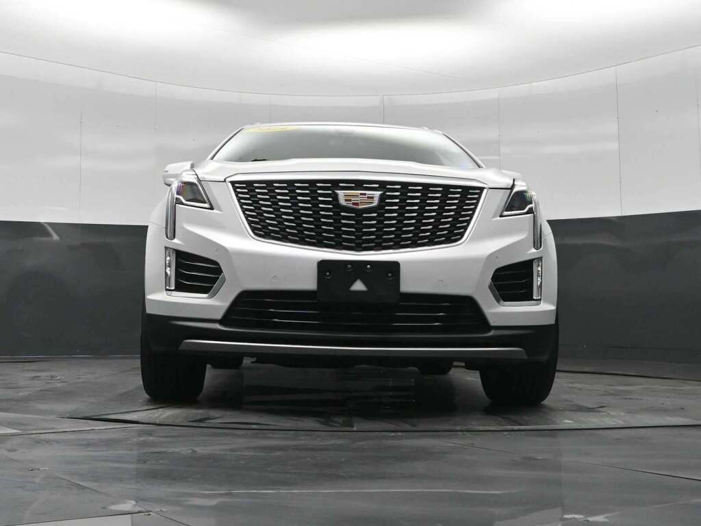 2024 Cadillac XT5 FWD Premium Luxury