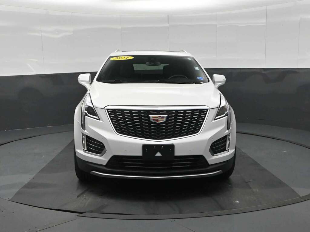 2024 Cadillac XT5 FWD Premium Luxury
