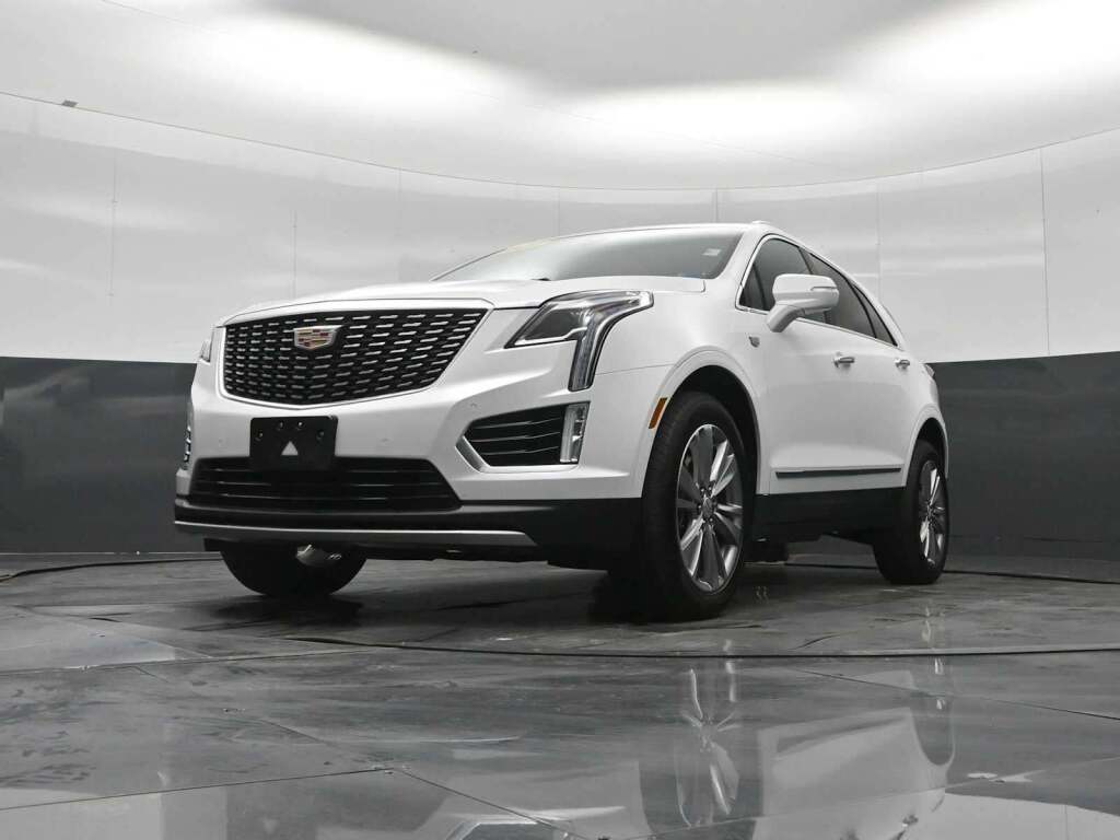 2024 Cadillac XT5 FWD Premium Luxury