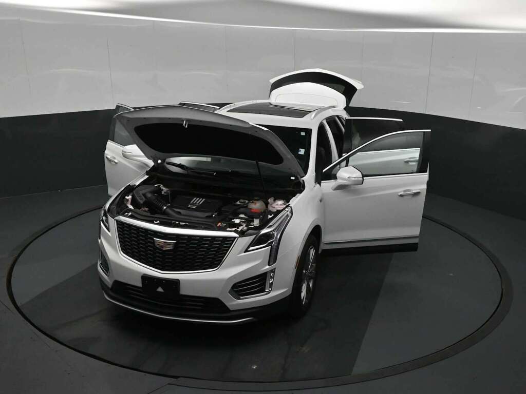2024 Cadillac XT5 FWD Premium Luxury