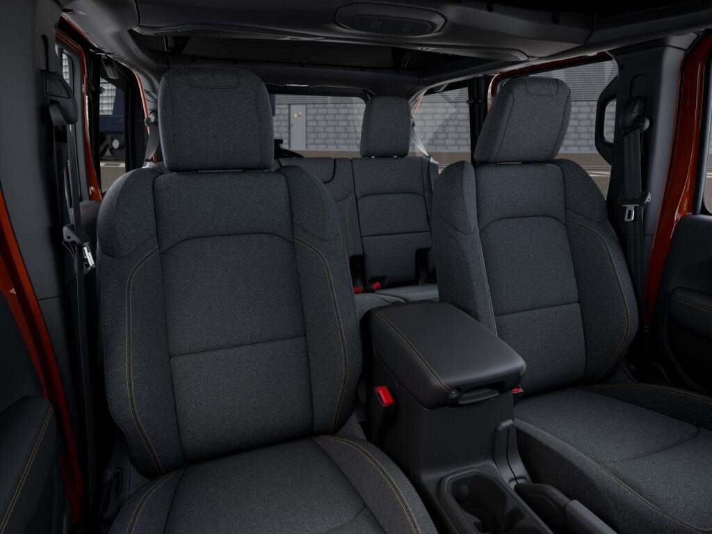 2026 Jeep Wrangler 4-Door Sahara 4x4