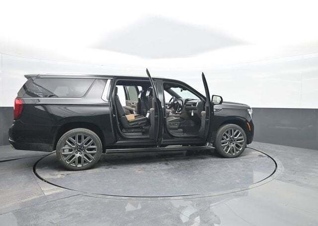 2026 GMC Yukon XL 4WD Denali Ultimate