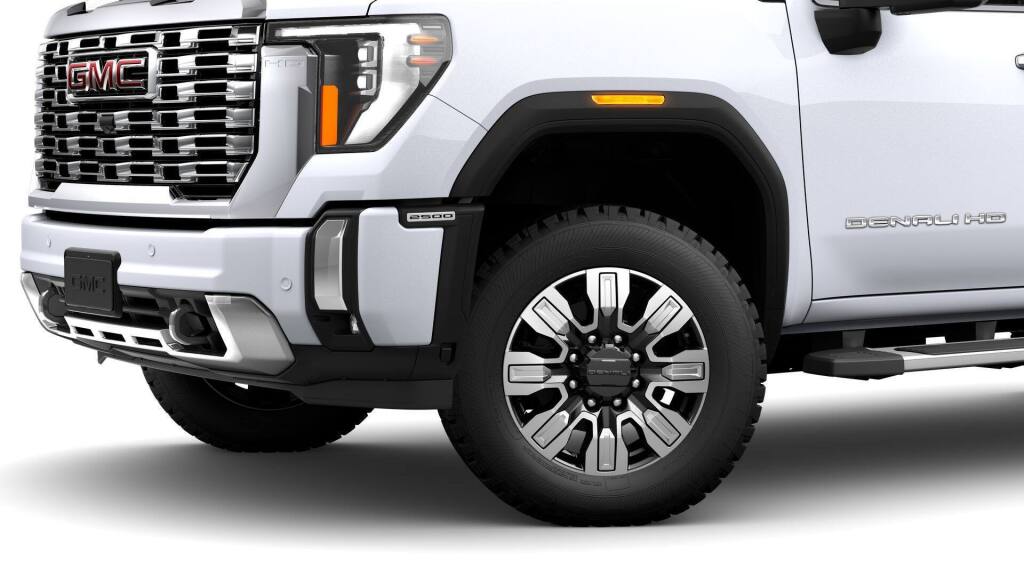2026 GMC Sierra 2500HD Denali