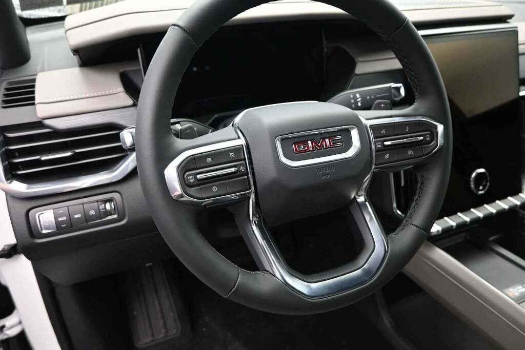 2026 GMC Acadia Elevation AWD