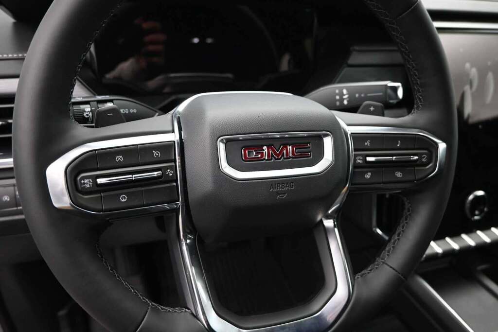 2026 GMC Acadia Elevation AWD