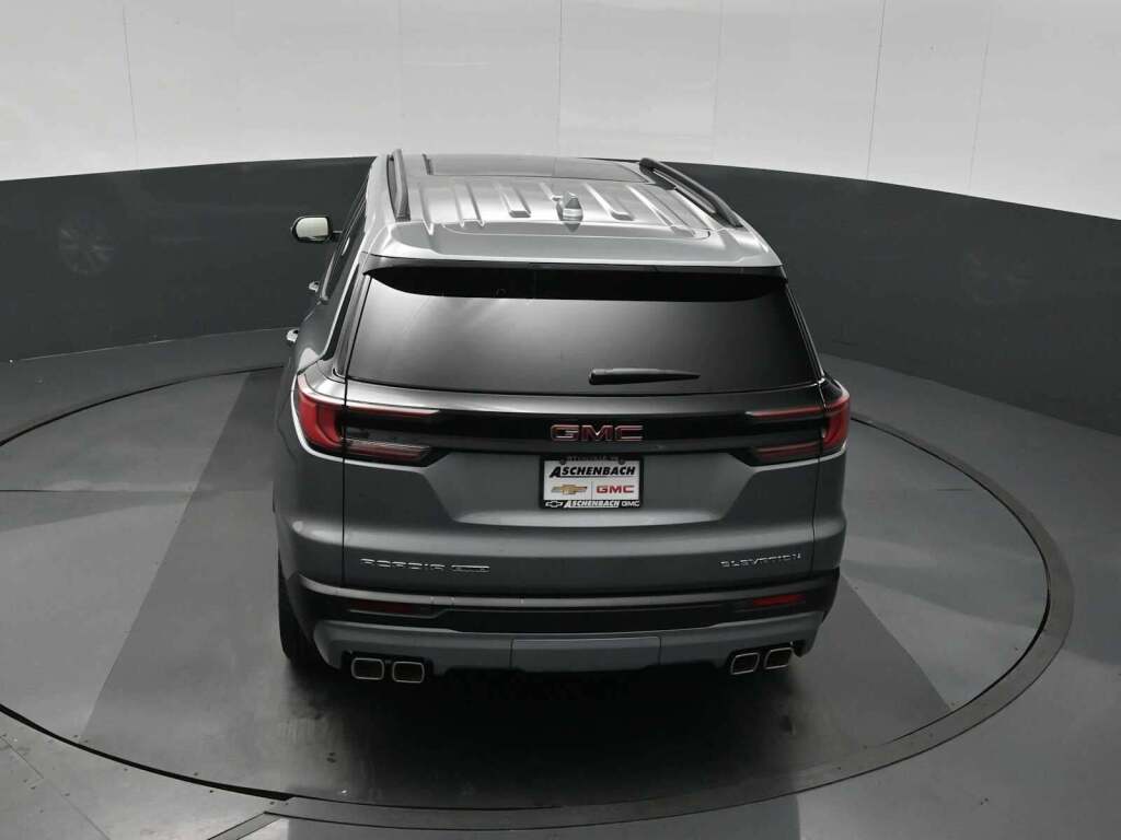 2026 GMC Acadia Elevation AWD