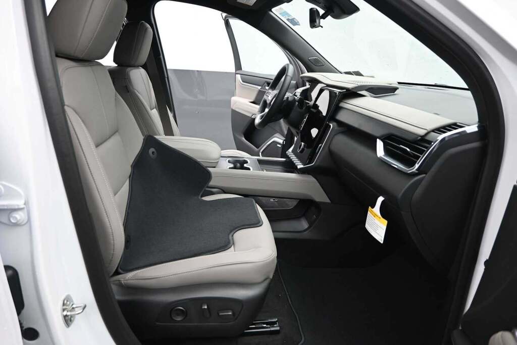 2026 GMC Acadia Elevation AWD