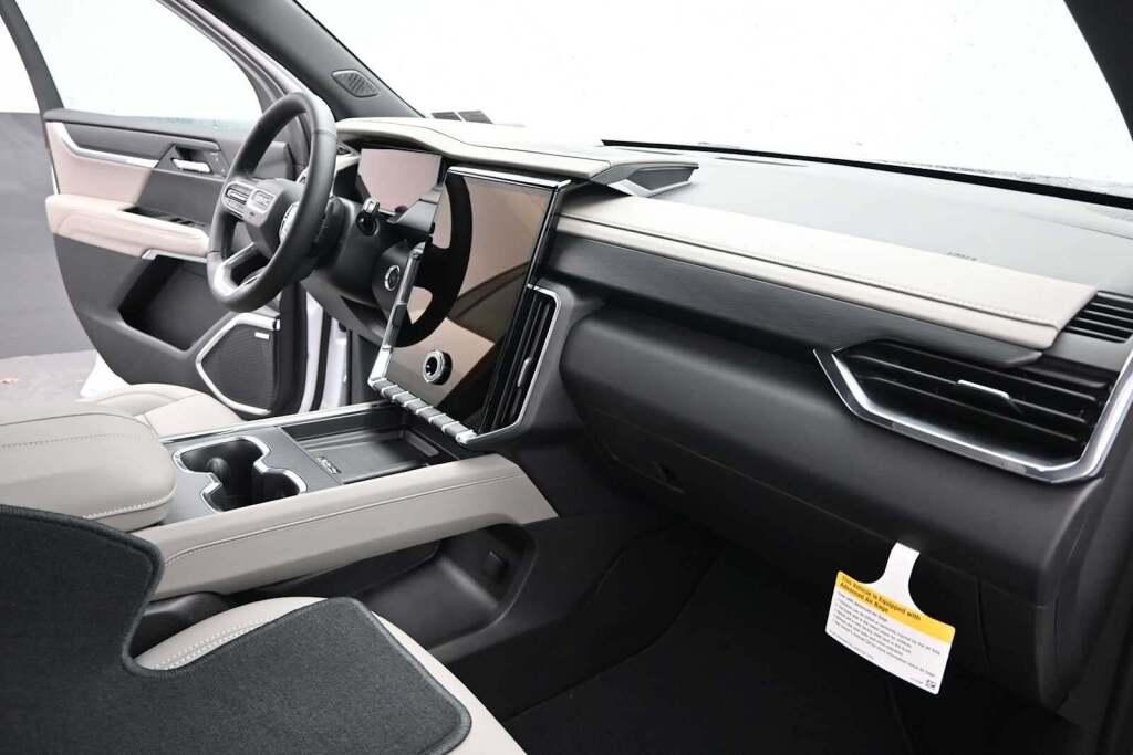 2026 GMC Acadia Elevation AWD
