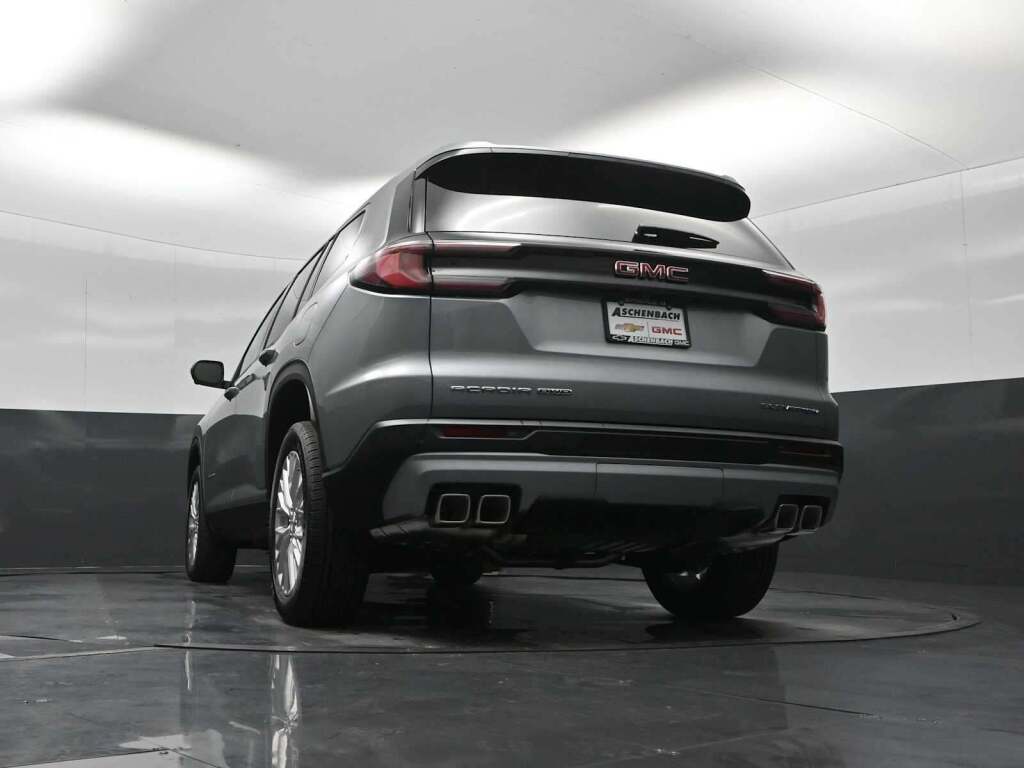 2026 GMC Acadia Elevation AWD