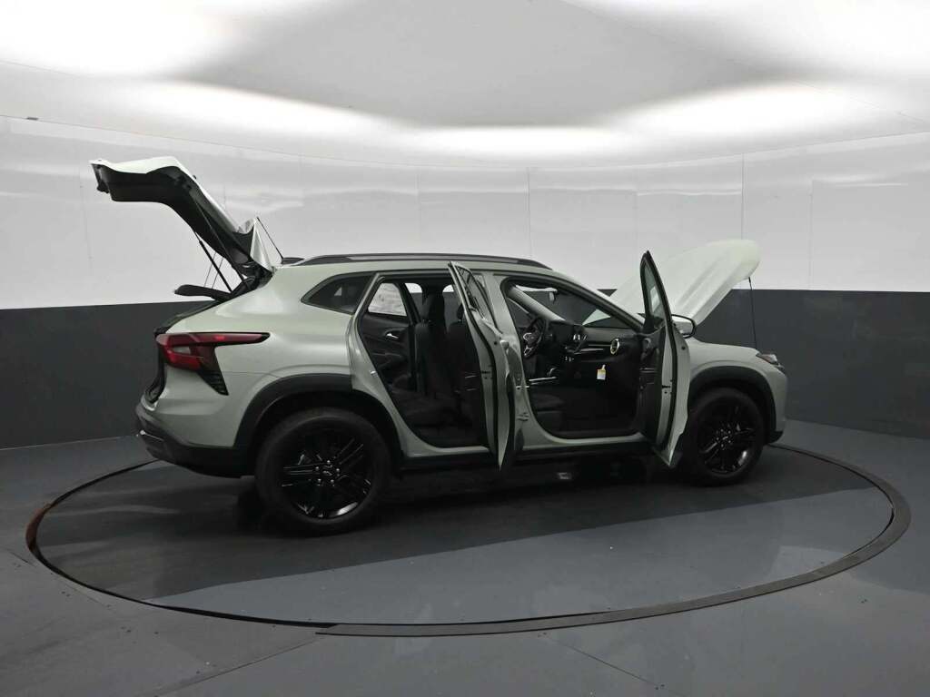 2026 Chevrolet Trax FWD ACTIV