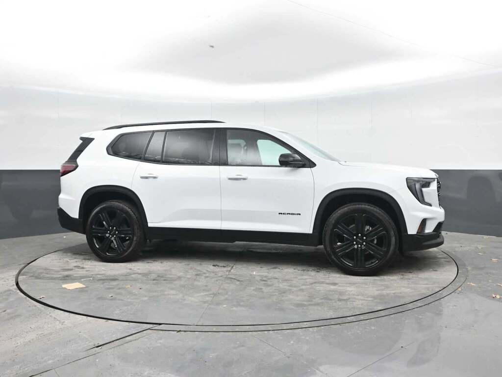 2026 GMC Acadia Elevation AWD