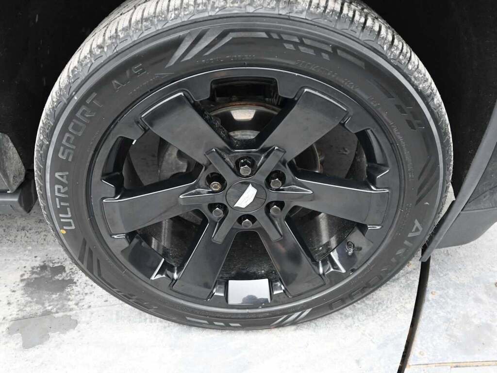 2019 Cadillac Escalade ESV Premium Luxury