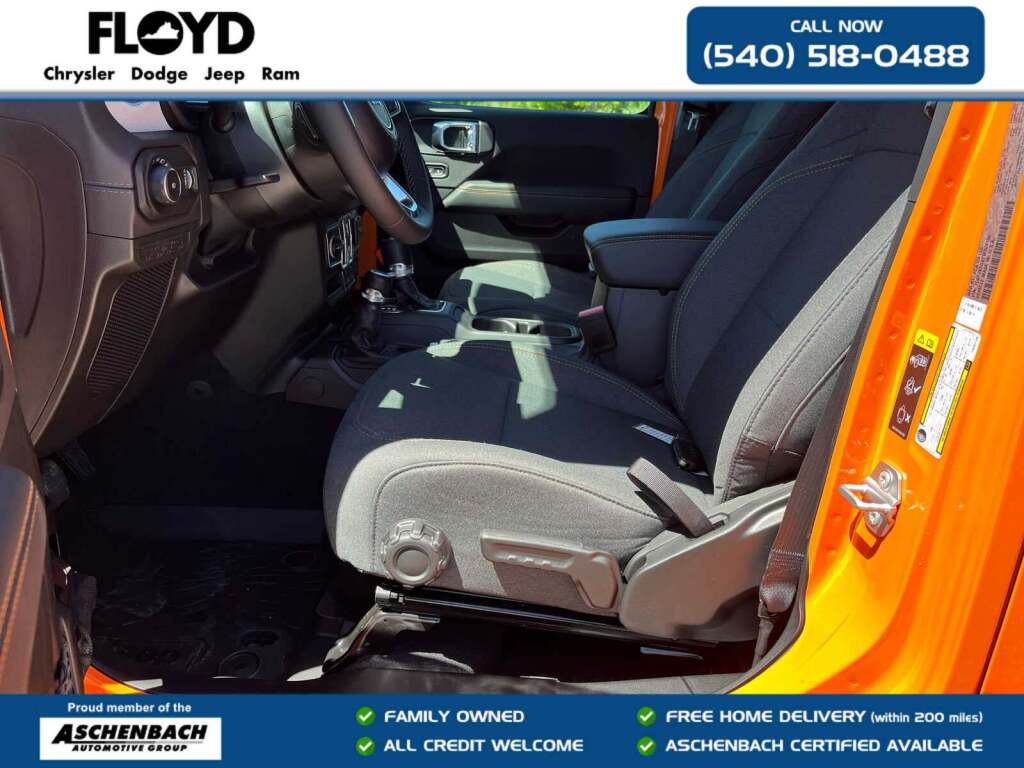 2026 Jeep Wrangler 4-Door Sahara 4x4