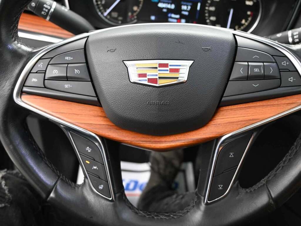2020 Cadillac XT5 AWD Premium Luxury