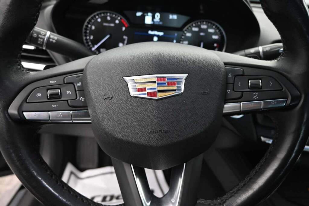 2023 Cadillac CT4 Premium Luxury