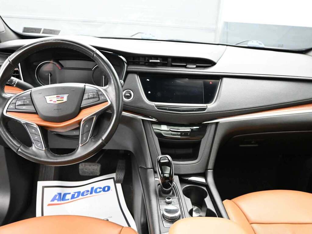 2020 Cadillac XT5 AWD Premium Luxury