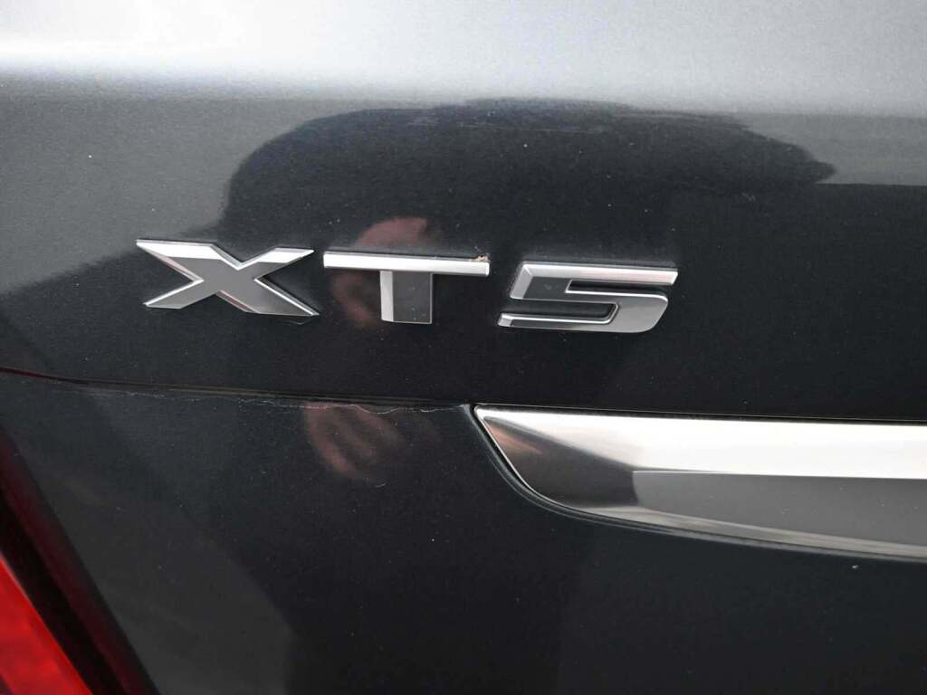 2020 Cadillac XT5 AWD Premium Luxury