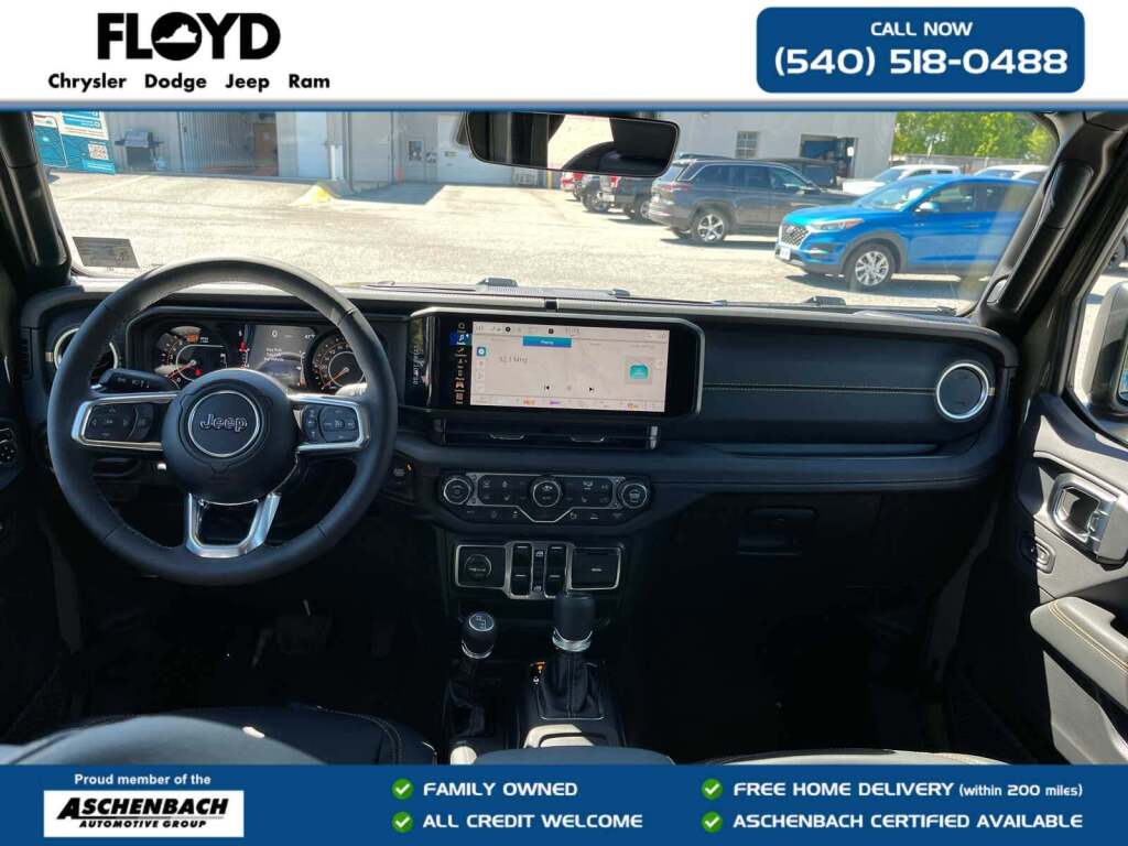 2026 Jeep Wrangler 4-Door Sahara 4x4