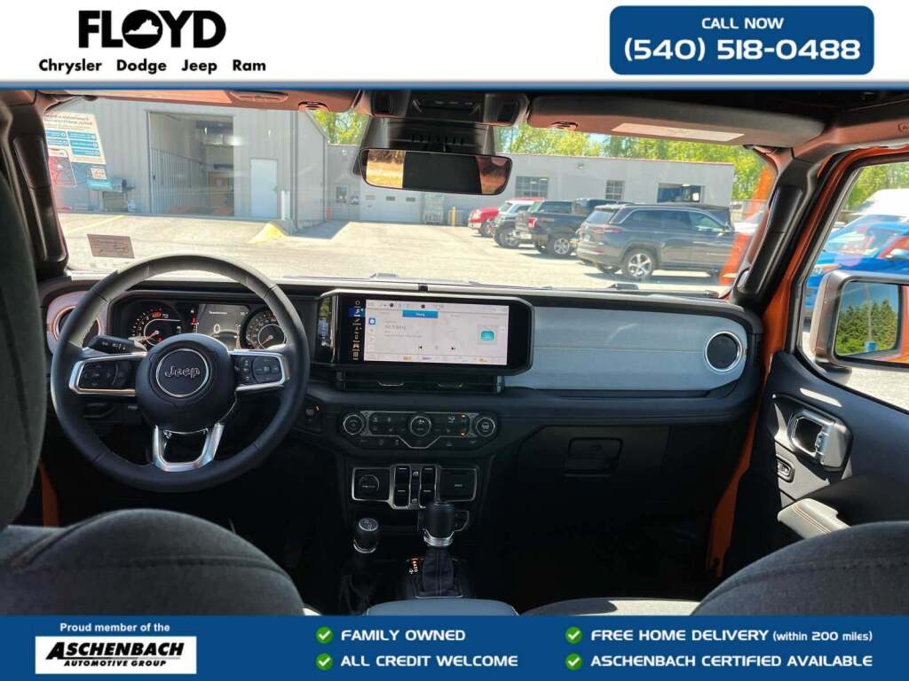 2026 Jeep Wrangler 4-Door Sahara 4x4
