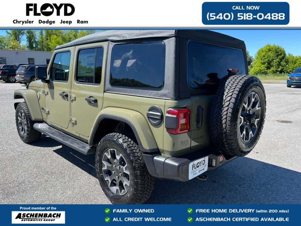 2026 Jeep Wrangler 4-Door Sahara 4x4