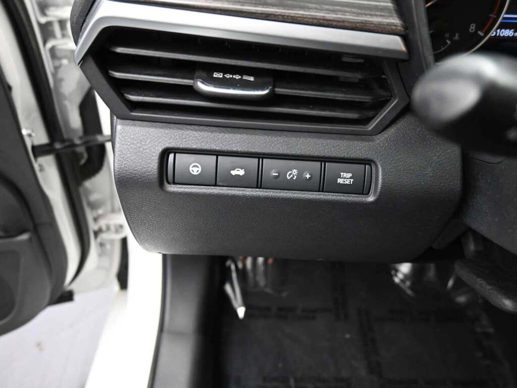 2021 Nissan Altima SL FWD
