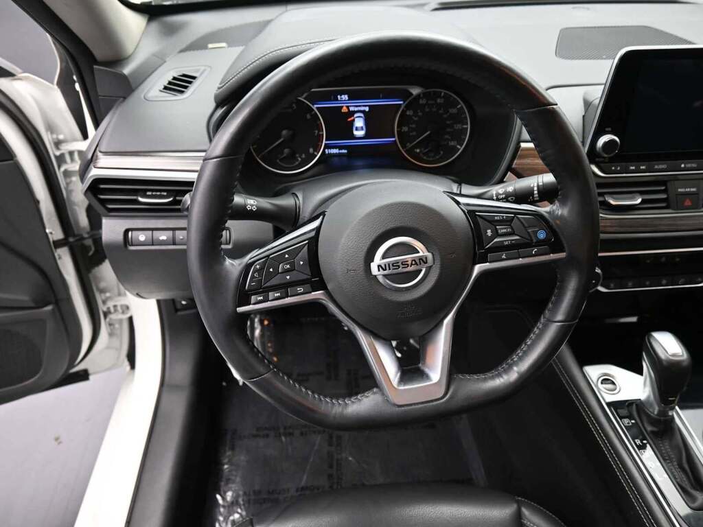 2021 Nissan Altima SL FWD