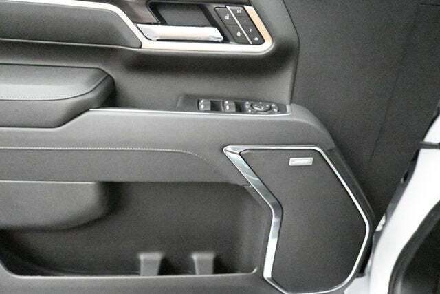 2026 GMC Sierra 2500HD SLT
