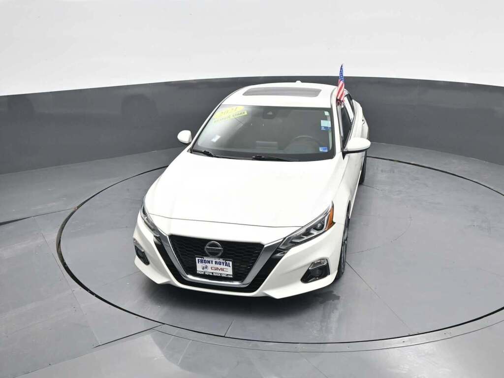 2021 Nissan Altima SL FWD
