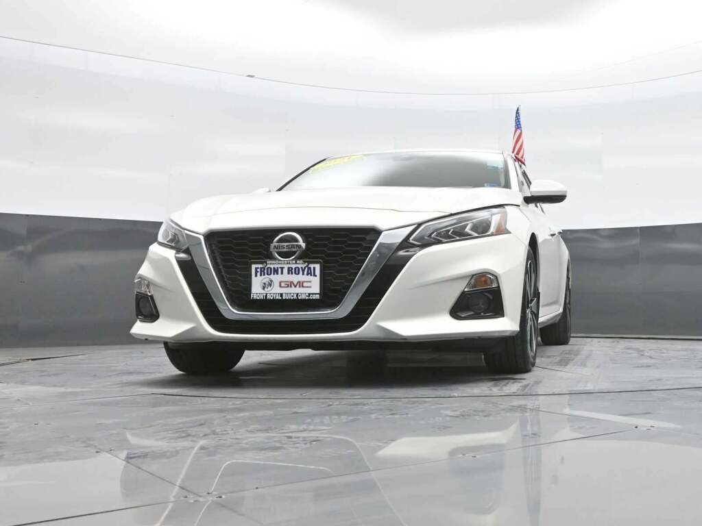 2021 Nissan Altima SL FWD