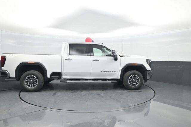 2026 GMC Sierra 2500HD SLT