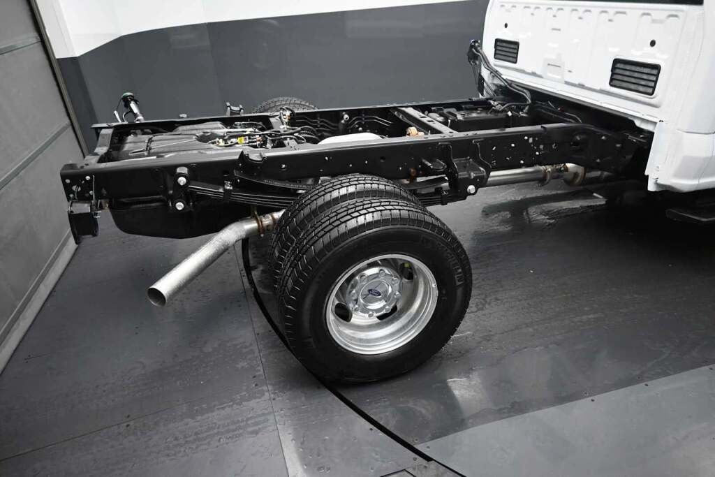 2026 Ford F-350 Chassis XLT