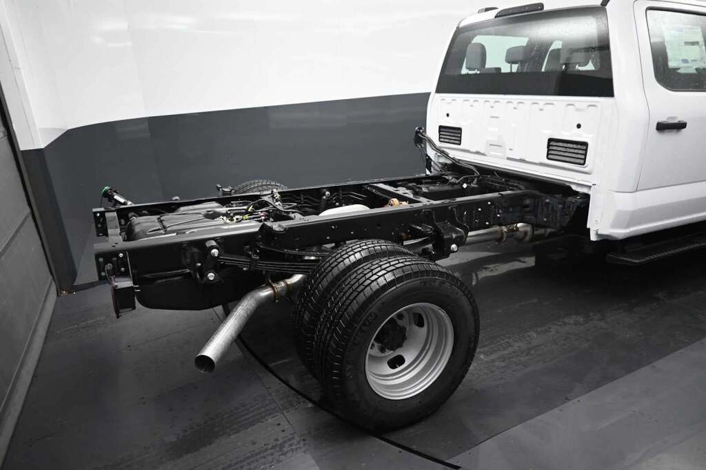 2026 Ford F-350 Chassis XL