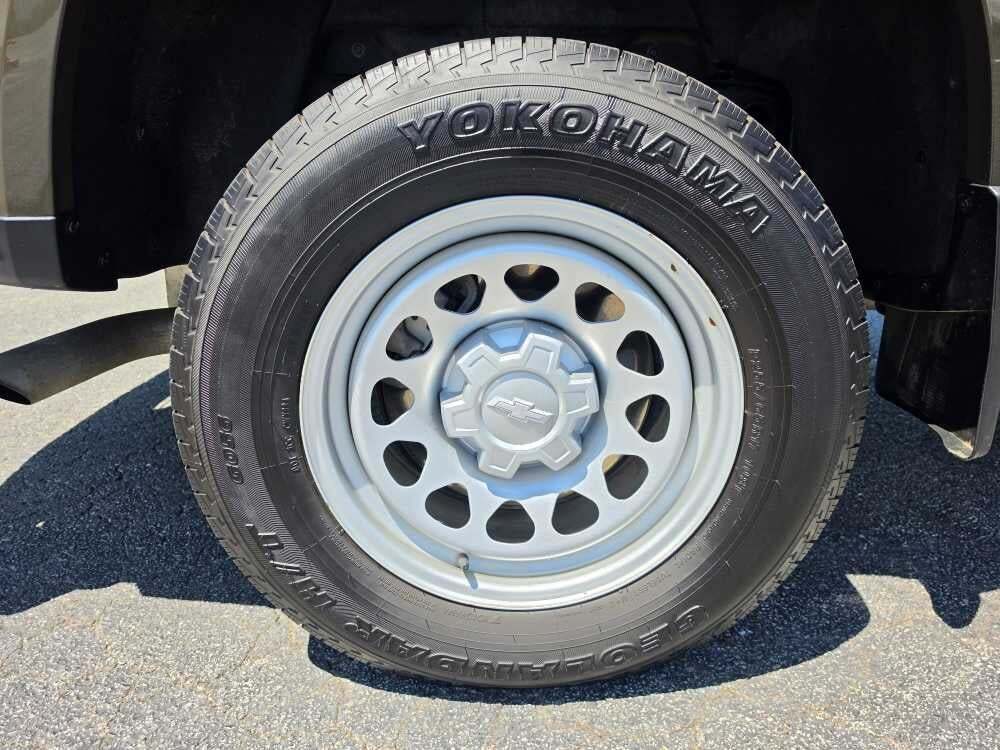 2023 Chevrolet Colorado 2WD Crew Cab Short Box WT