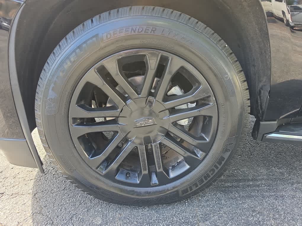 2018 Cadillac Escalade Standard