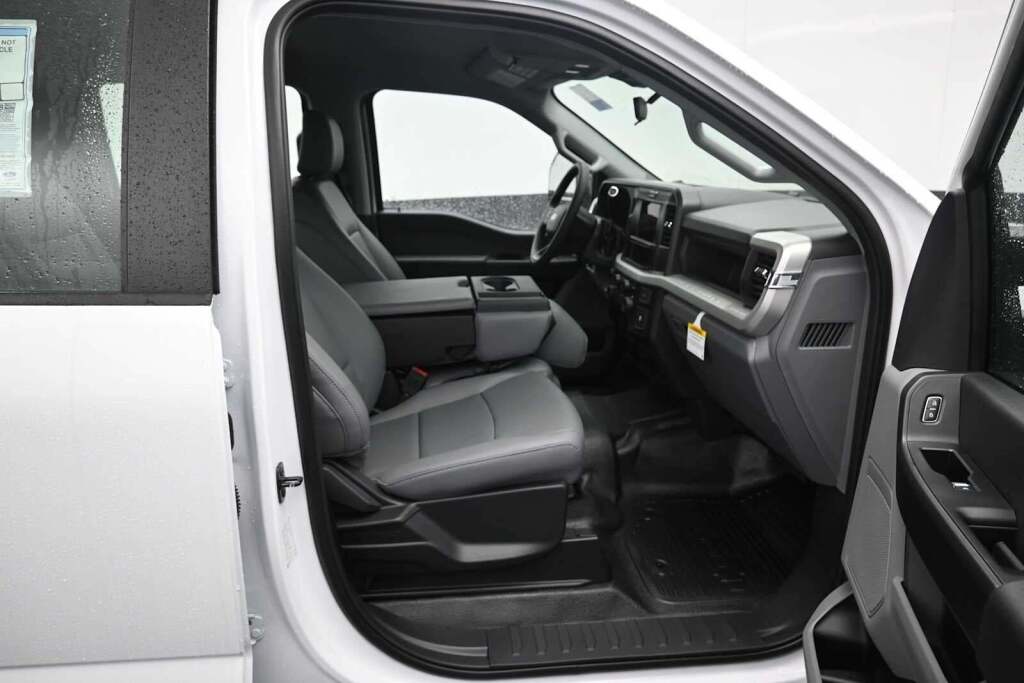 2026 Ford F-350 Chassis XL