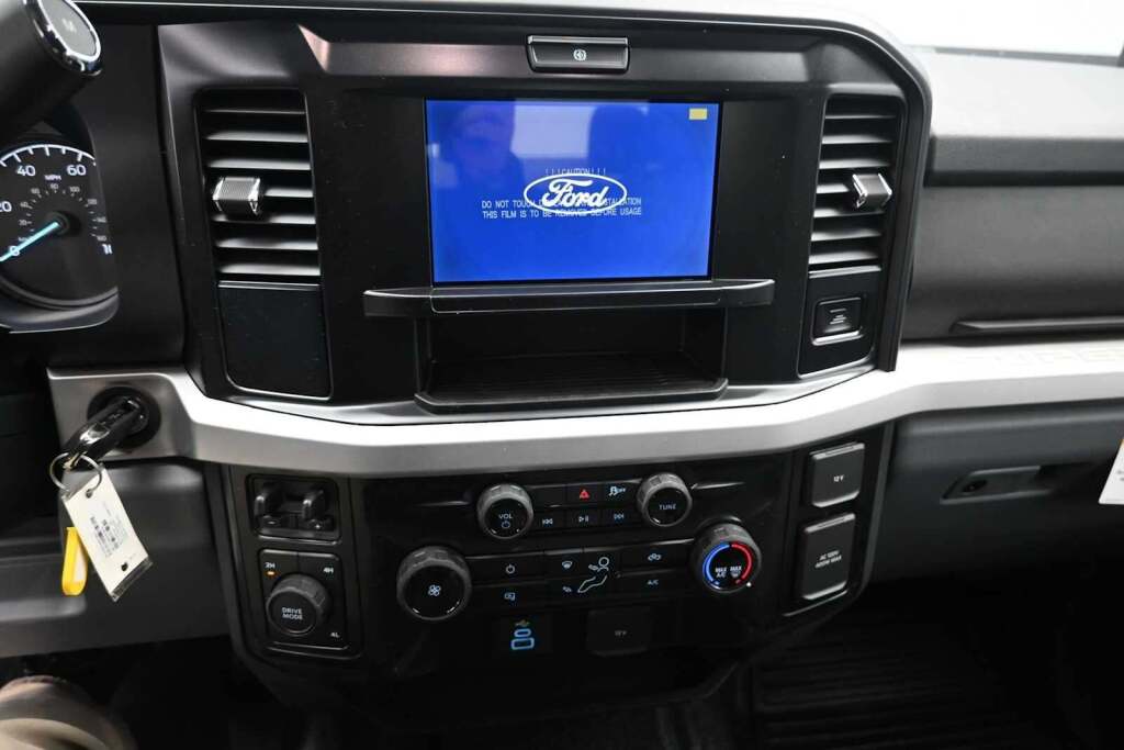 2026 Ford F-350 Chassis XLT
