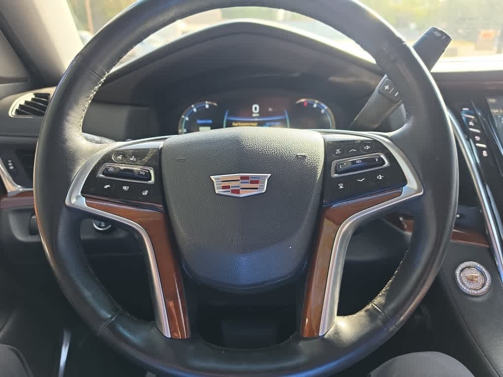 2018 Cadillac Escalade Standard