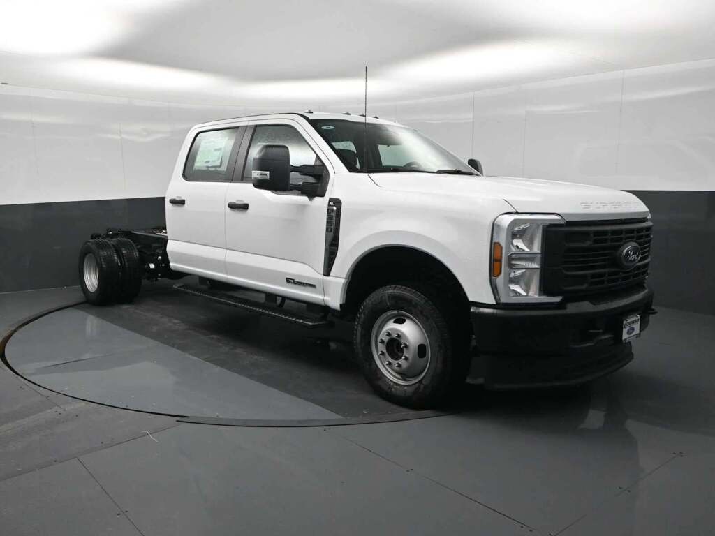 2026 Ford F-350 Chassis XL