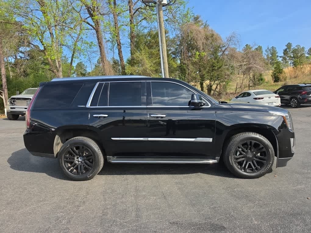 2018 Cadillac Escalade Standard