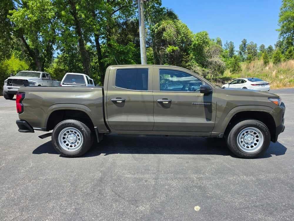 2023 Chevrolet Colorado 2WD Crew Cab Short Box WT