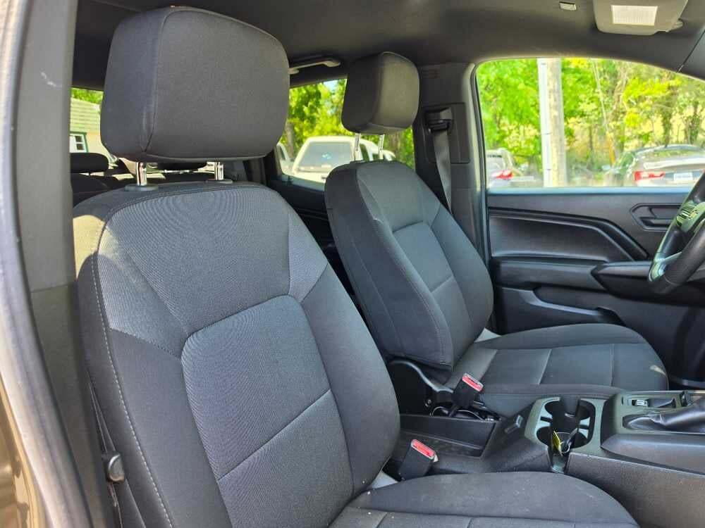 2023 Chevrolet Colorado 2WD Crew Cab Short Box WT